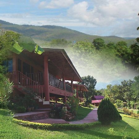Ban Rai Tin Thai Ngarm Eco Lodge Маэ-Рим Экстерьер фото